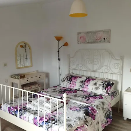 Spiti Lou Apartman *