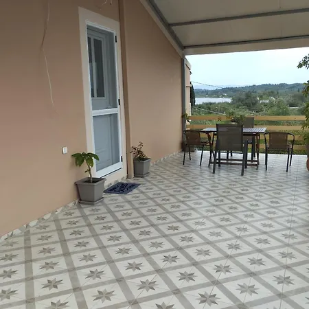 Spiti Lou Apartman *