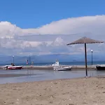 아파트 Spiti Lou Notos